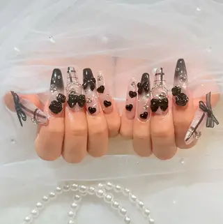 ロング マシェリローズ所属・Macherie Roseのネイルデザイン