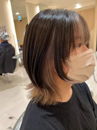 カラー 久永 菫のヘアスタイル