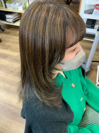 ミディアム 月岡 愛心のヘアスタイル