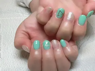 ネイル SINCERELY シンシアリー🌈のネイルデザイン