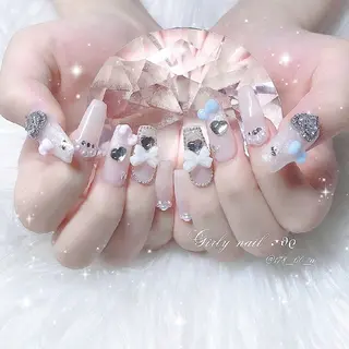 ネイル HAPPINAS れん┊痛ネイル&3Dのネイルデザイン