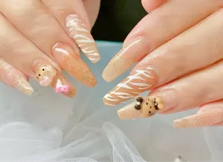 ネイル Queennail 北堀江megumiのネイルデザイン