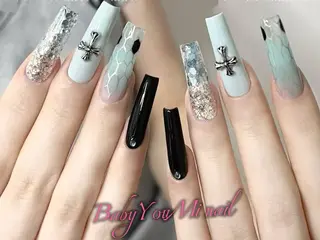 ネイル Oomiya 服部のネイルデザイン