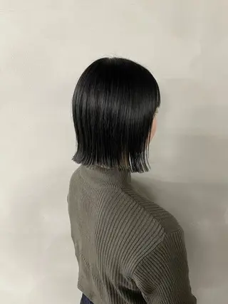 ミディアム さかい れおなのヘアスタイル