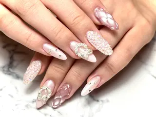 ネイル Sunny Bunnのネイルデザイン