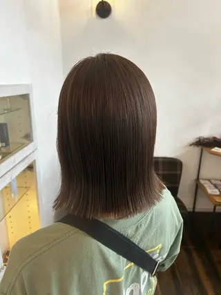 ミディアム 髪質改善ストレート ミュゼ大西　藤井悠也のヘアスタイル