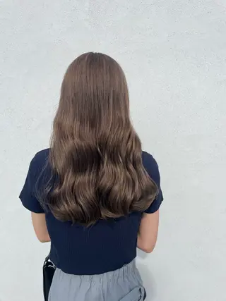 ロング 栗原 響のヘアスタイル