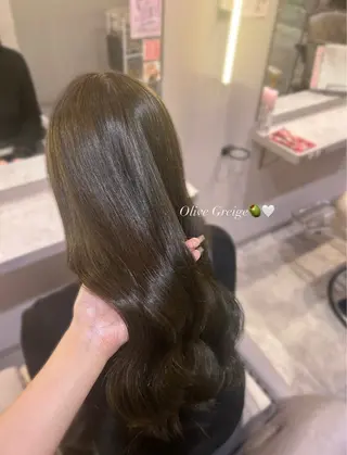 ロング カラー 🤍ふんわりアイドル カラー🎀Rio🪽のヘアスタイル
