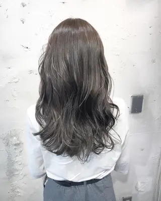 セミロング カラー ヘアアレンジ ✨艶髪✨透明感✨ 山内大樹のヘアスタイル