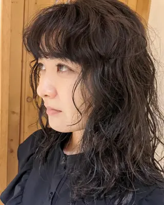カラー ロング kaminote所属・マエハラ ナナのヘアスタイル