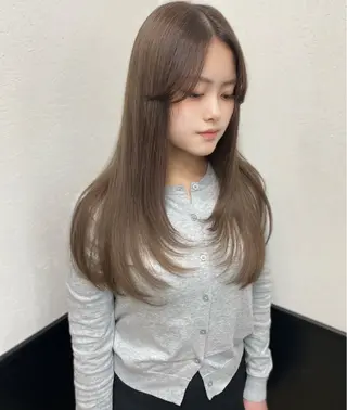 ロング カラー 渋谷🖤 艶髪🖤透明感カラーのヘアスタイル