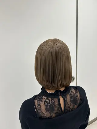 ショート カラー 🪻ダブルカラー /透明感カラーRioのヘアスタイル