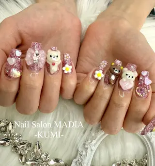 ネイル MADIA大和所属・KUMI💛 MADIAのネイルデザイン