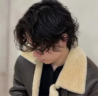 メンズ ✨新宿艶カラー✨ 横内雄大のヘアスタイル