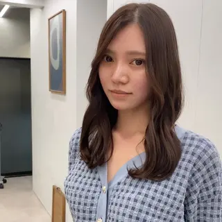 ミディアム カラー noa/ 渋谷のヘアスタイル