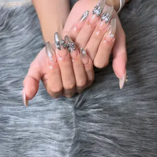 ネイル 𝑗𝑢𝑛𝑛𝑎 𝑛𝑎𝑖𝑙のネイルデザイン