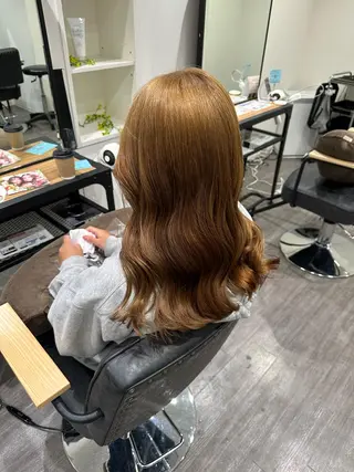 セミロング カラー 艶髪レイヤー上田 紗也🇰🇷💗のヘアスタイル