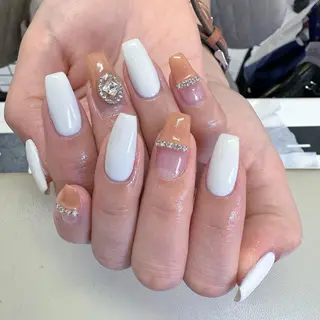 ネイル DIAMOND 💦のネイルデザイン