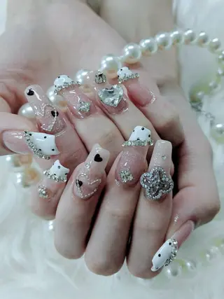 セミロング Hanaai Salon新宿店のネイルデザイン