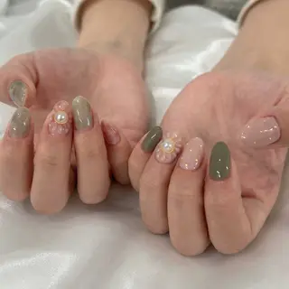 ネイル MODA MANAMIᵕ̈のネイルデザイン