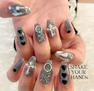 ネイル ネイルスタジオ シェイクユアハンズのネイルデザイン