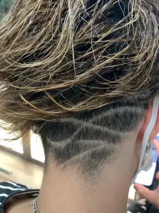 メンズ KISS SWAN所属・B E C H I C O〔べち子〕のヘアスタイル