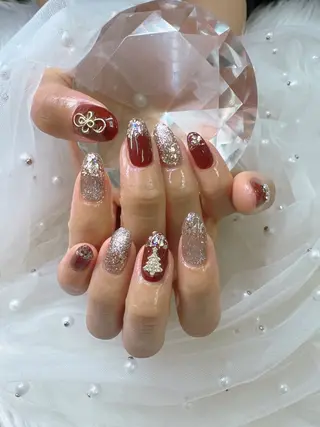 ネイル クイーンズネイル銀座所属・Queeens nailのネイルデザイン