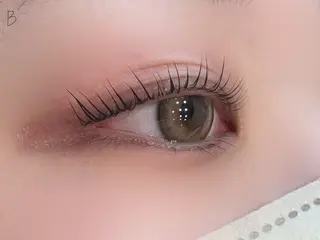 マツエク・マツパ akari 💡のマツエク・マツパデザイン