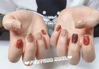 ネイル Nail •Head スパFortunaのネイルデザイン