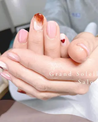 ネイル グランドソレイユ (駐輪場あり)のネイルデザイン