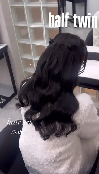 ヘアアレンジ Gisel/ ainaのヘアスタイル