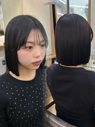 ショート ブリーチなしWカラー /レイヤー/セイナのヘアスタイル