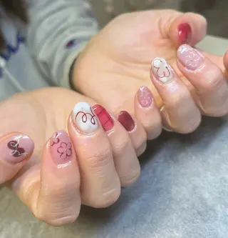 ネイル Momonails Ayanoのネイルデザイン