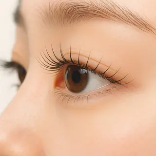 マツエク・マツパ サロンデアトリエ 愛沙花の眉毛・アイブロウイメージ