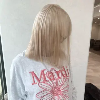 ミディアム ⭐️横浜ブリーチ特化 美容師 堤涼⭐️のヘアスタイル