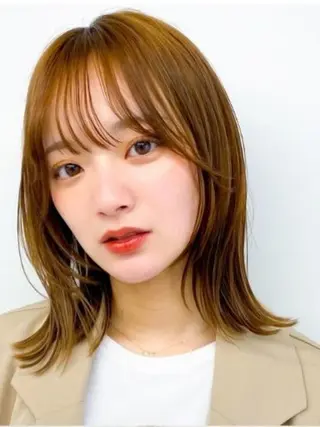 セミロング メンズカット デザインカラーのヘアスタイル