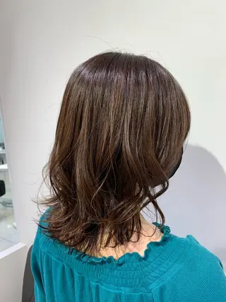 ミディアム カラー 【センターパート/ マッシュ】ryokaのヘアスタイル