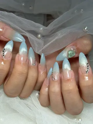 ネイル ✴︎ Delightのネイルデザイン