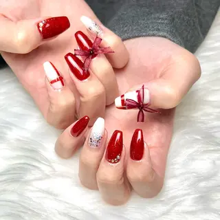 ネイル vary clue所属・nailist🌻 YUKARIのネイルデザイン