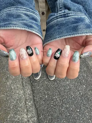 ネイル LAVISH nail salonのネイルデザイン