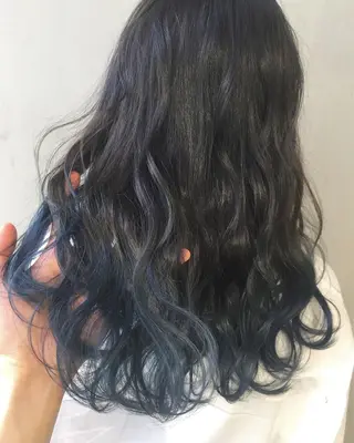 セミロング カラー ヘアアレンジ 髪質改善land千葉所属・阿部 圭悟のヘアスタイル