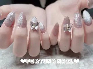 ネイル Nail •Head スパFortunaのネイルデザイン
