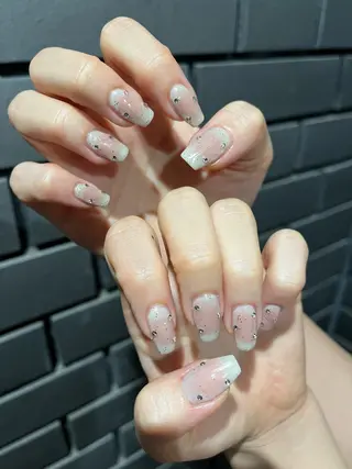 ネイル リエイトネイル所属・大田 香林のネイルデザイン