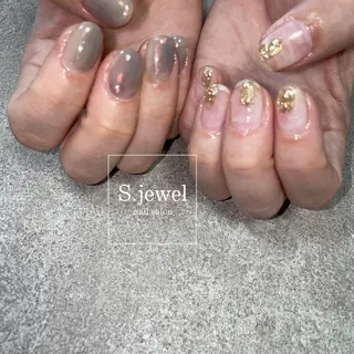 ネイル S♡JEWEL所属・S. JEWELのネイルデザイン