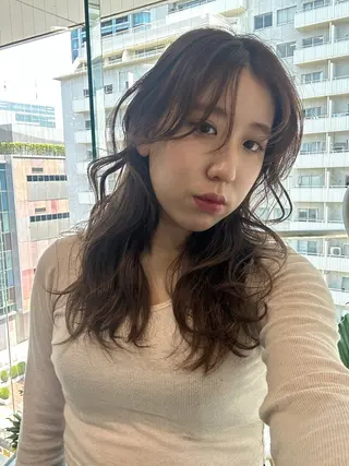 ロング カラー ナチュラル大人っぽい スタイル　MAORIのヘアスタイル