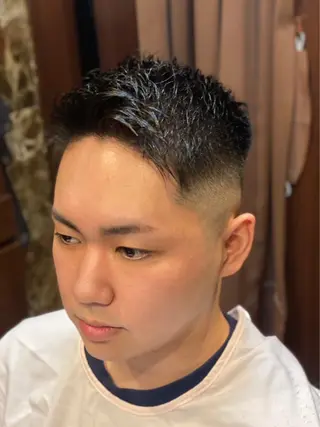 ショート HIRO GINZApremium barber新宿所属・星野 真のヘアスタイル