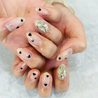 ネイル 阿部 ほのかのネイルデザイン