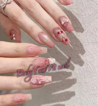 ネイル 相沢 さやかのネイルデザイン