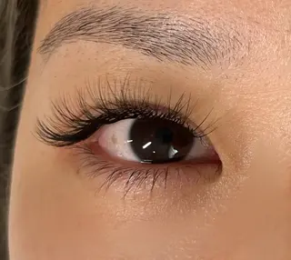 マツエク・マツパ PutiLuca 相澤のマツエク・マツパデザイン