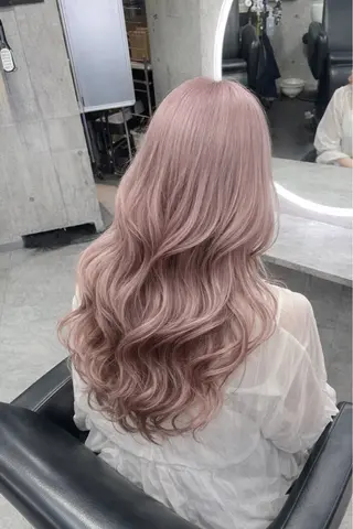 ロング カラー 🌟ブリーチ/ボブ/ レイヤー渋谷☀️のヘアスタイル